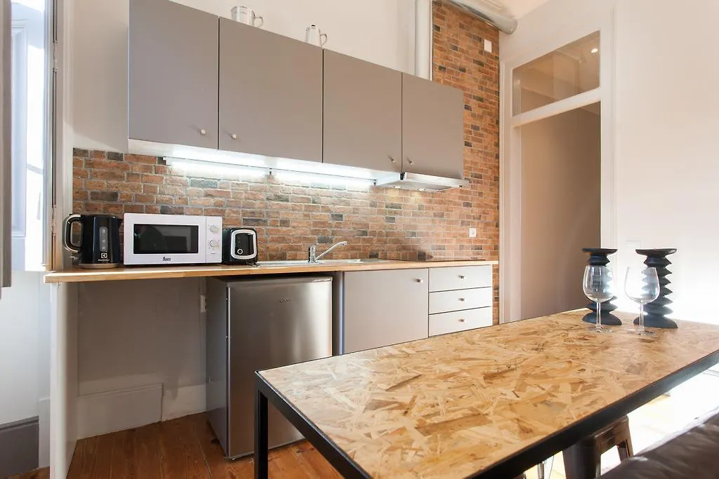 Cozzy Homes At Bairro Alto Lisbon Apartment