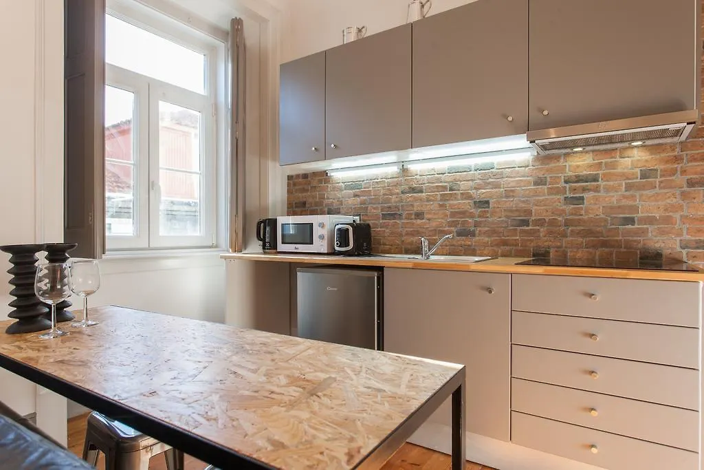 Apartment Cozzy Homes At Bairro Alto Lisbon