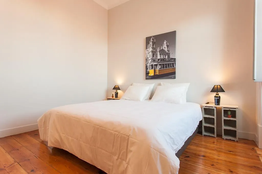 Cozzy Homes At Bairro Alto Lisbon Apartment